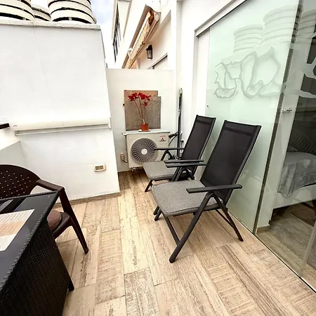 아파트 Location Plaza Del Charco, Pool And Views And Wi-fi *