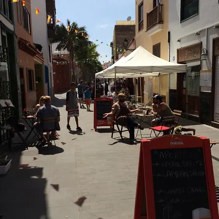 아파트 Location Plaza Del Charco, Pool And Views And Wi-fi