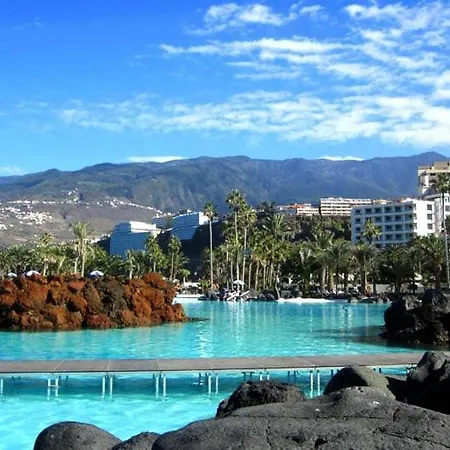 아파트 Location Plaza Del Charco, Pool And Views And Wi-fi